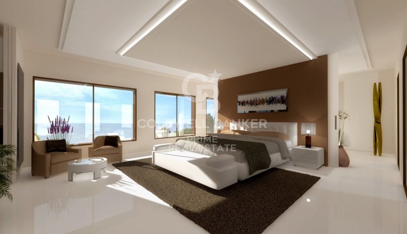 Exclusiva villa en venta al borde del mar situada en Lloret de Mar