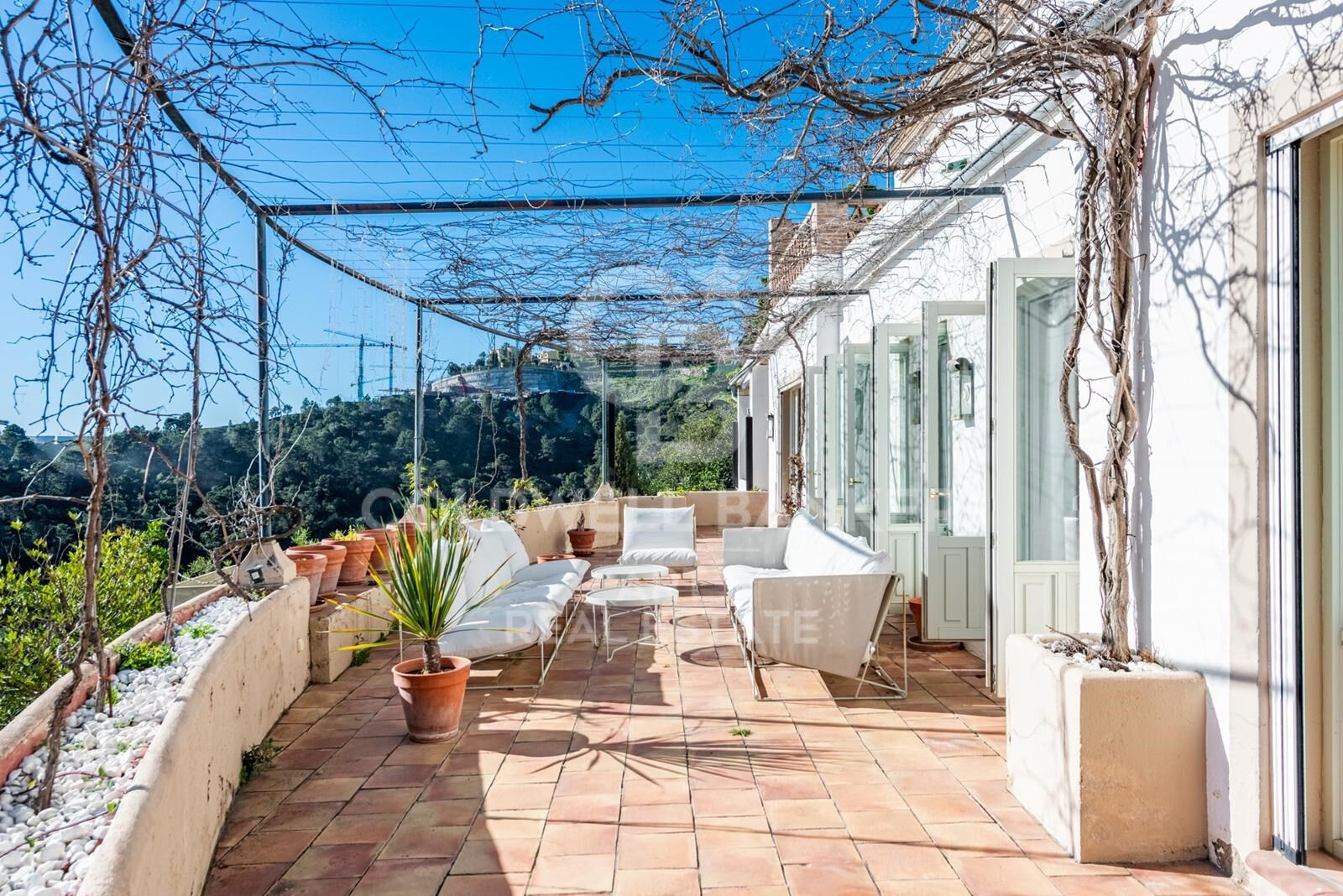 Elegantes Anwesen mit Hauptvilla, Gästehaus und Panoramablick, El Madroñal, Benahavís