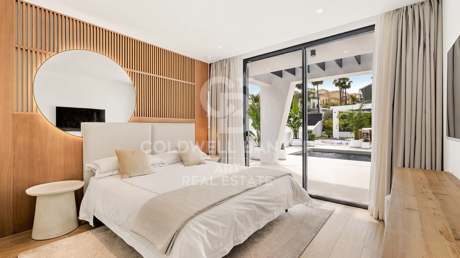 Zeitgemäße Villa mit stilvollem Komfort in Los Naranjos Golf, Nueva Andalucía, Marbella