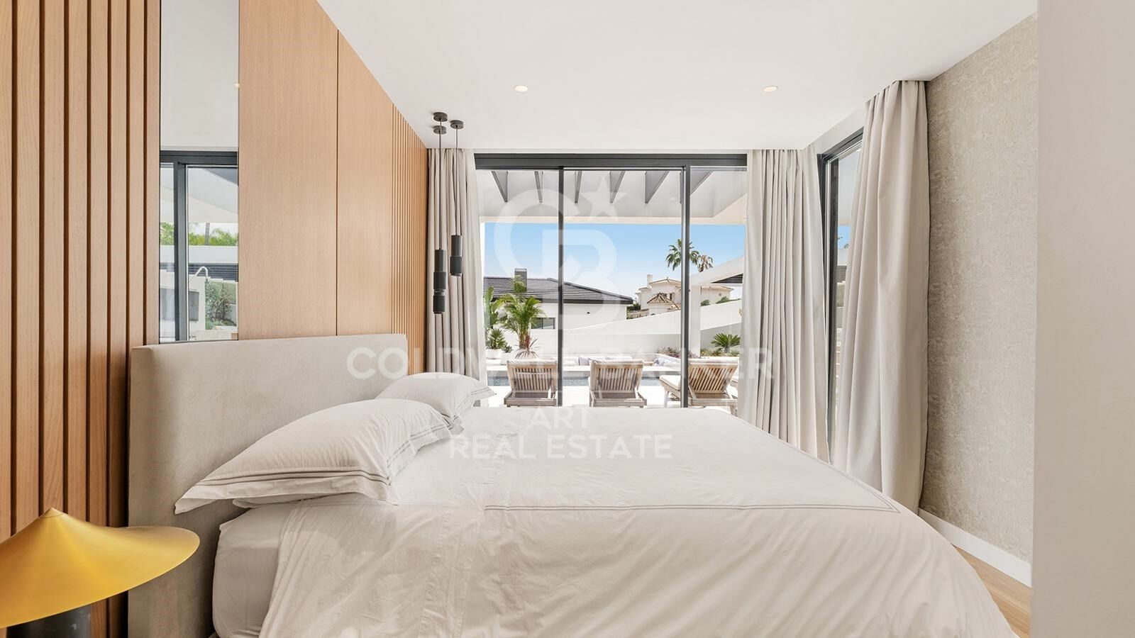 Contemporary villa with stylish comfort in Los Naranjos Golf, Nueva Andalucía, Marbella