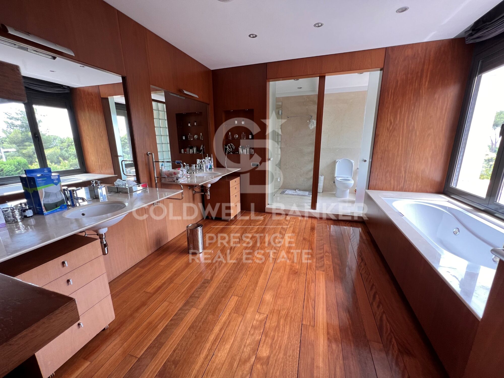 Luxury tower for sale in Pedralbes