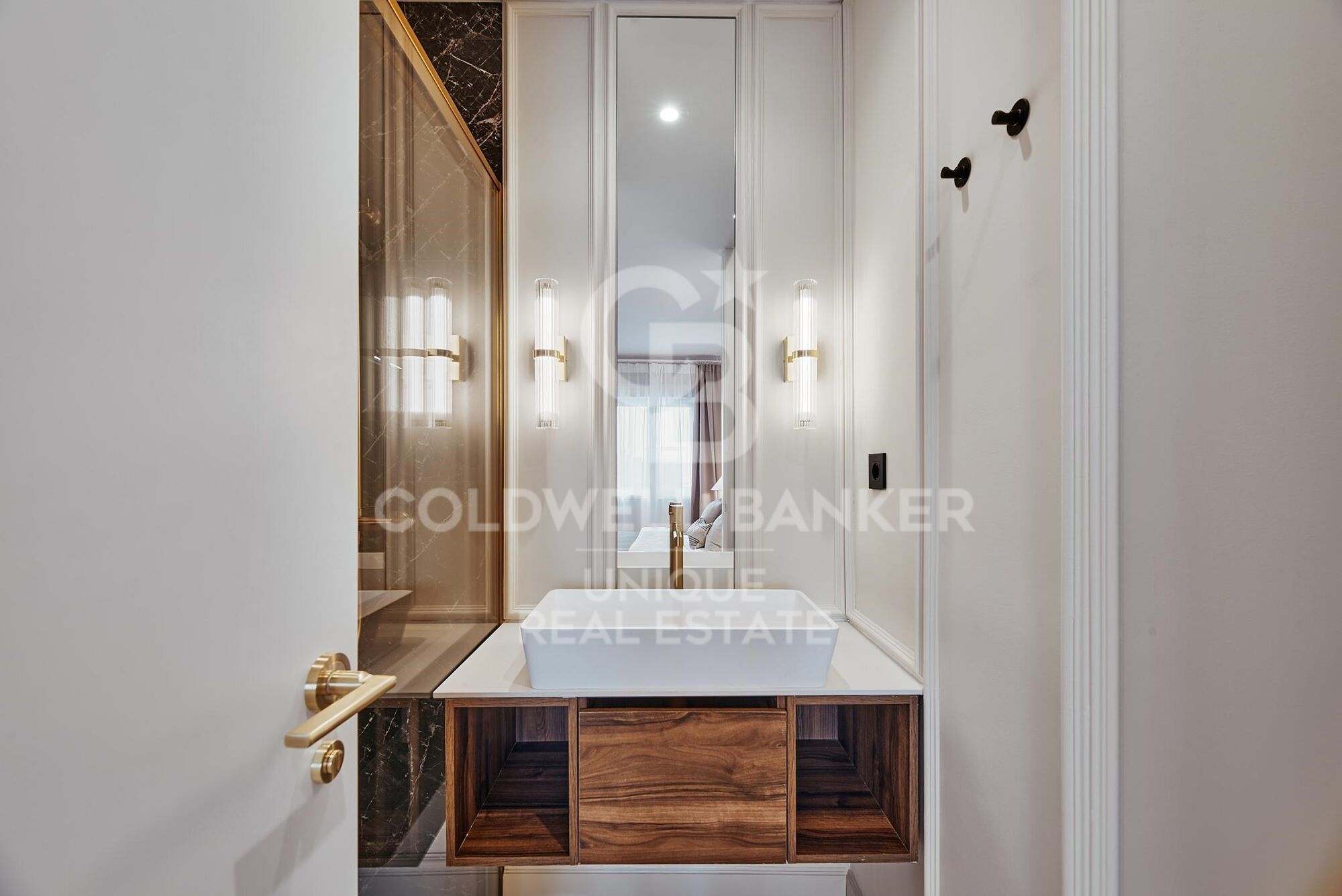 3-bedroom exterior flat with terrace and garage in Lista, Madrid