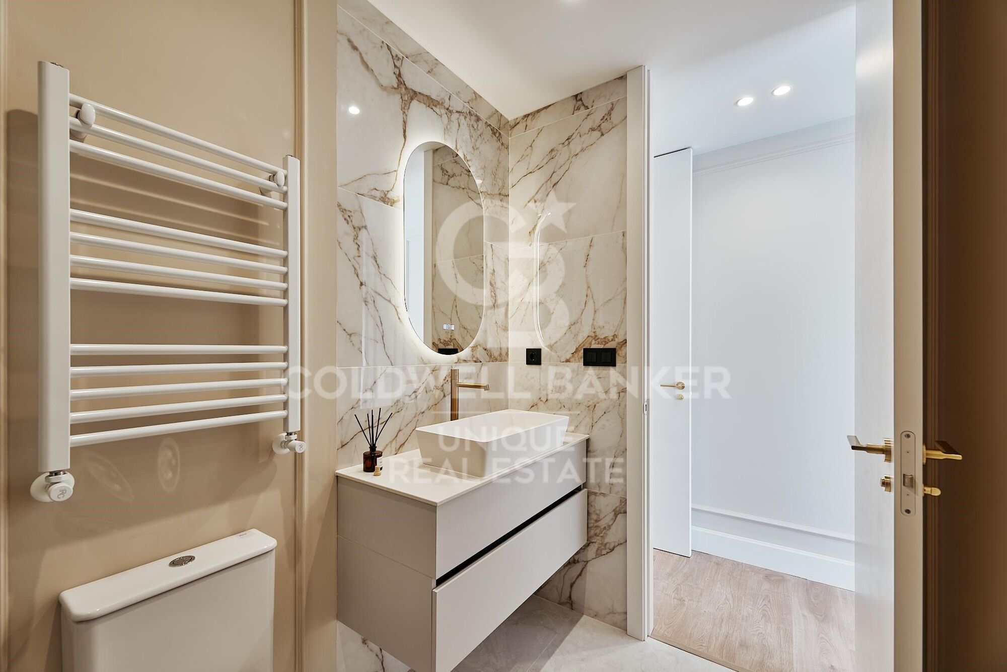 3-bedroom exterior flat with terrace and garage in Lista, Madrid