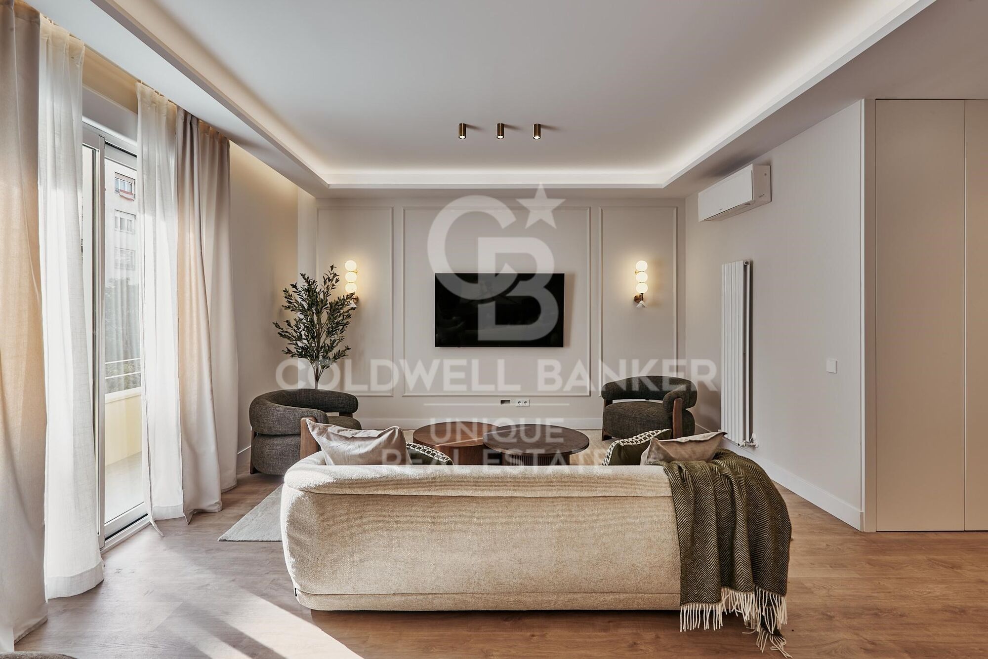 Appartement extérieur flambant neuf avec 4 chambres et terrasse à Goya, Madrid