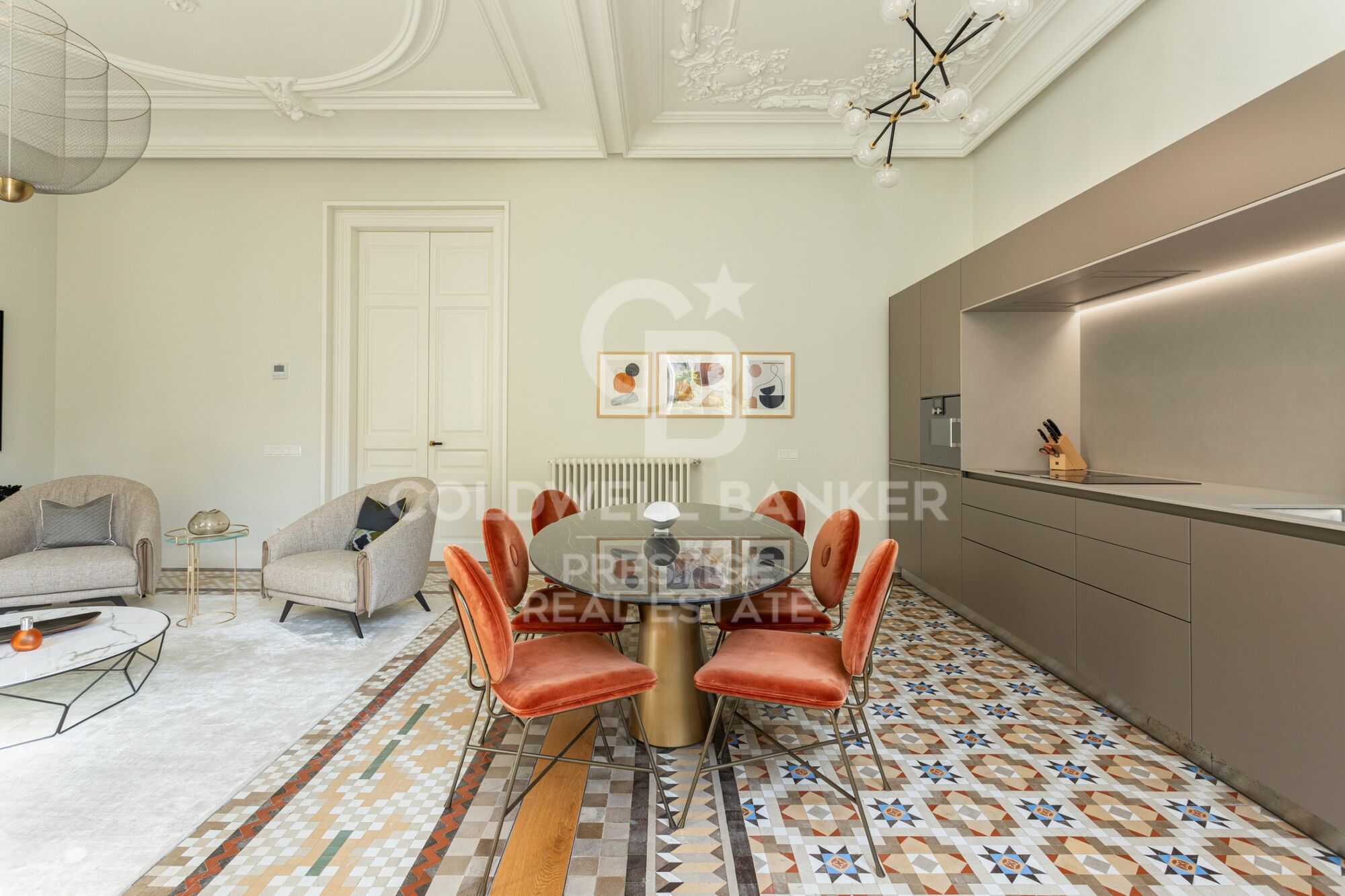 Luxury temporary rental in Casa Burés, Barcelona