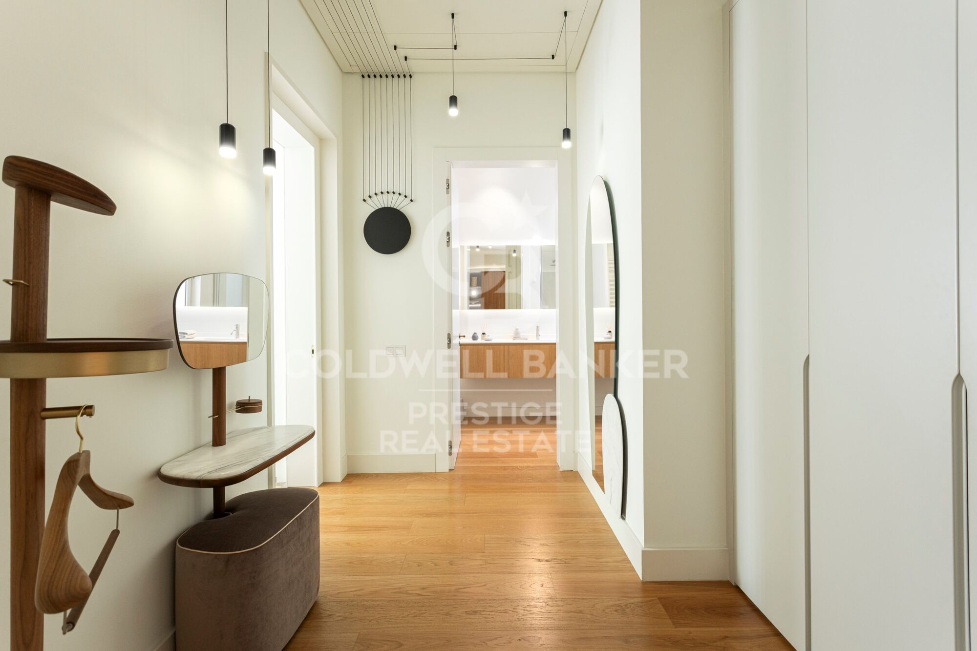 Luxury temporary rental in Casa Burés, Barcelona