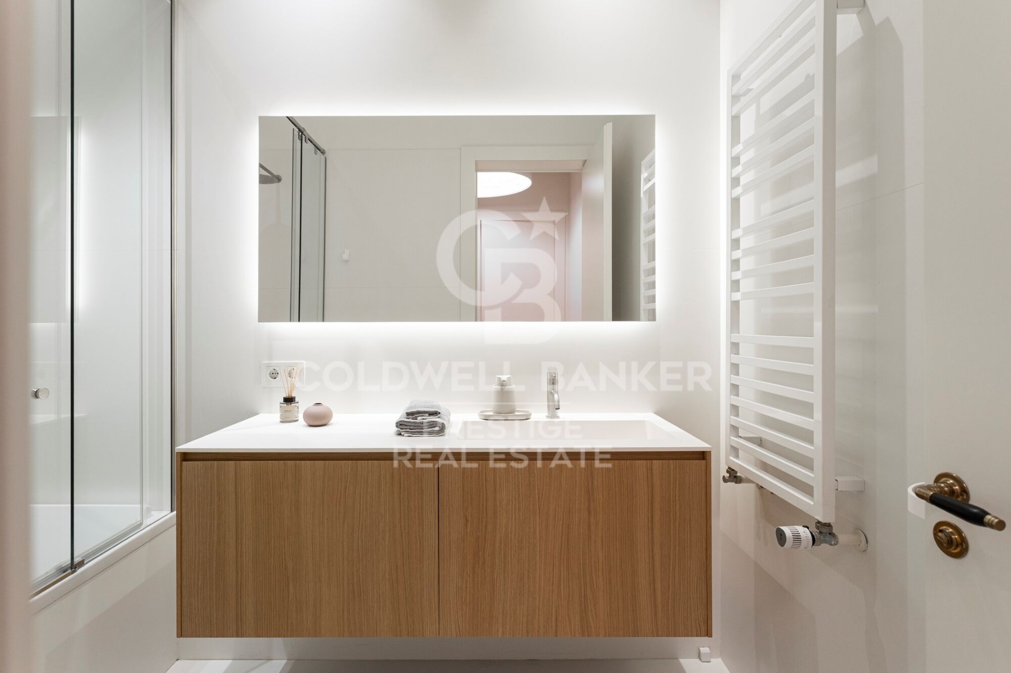 Luxury temporary rental in Casa Burés, Barcelona