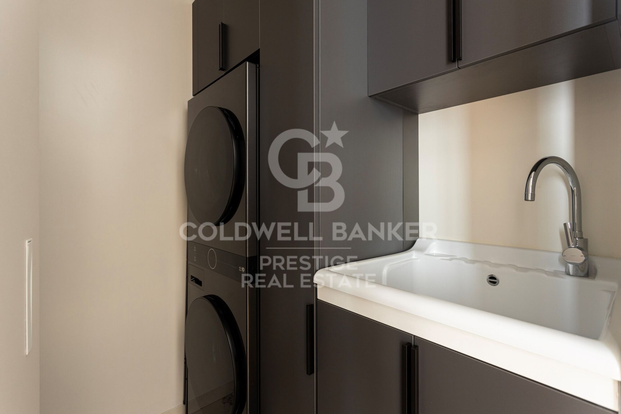 Eleganz und zeitloser Luxus im Herzen des Stadtteils Eixample Dreta in Barcelona