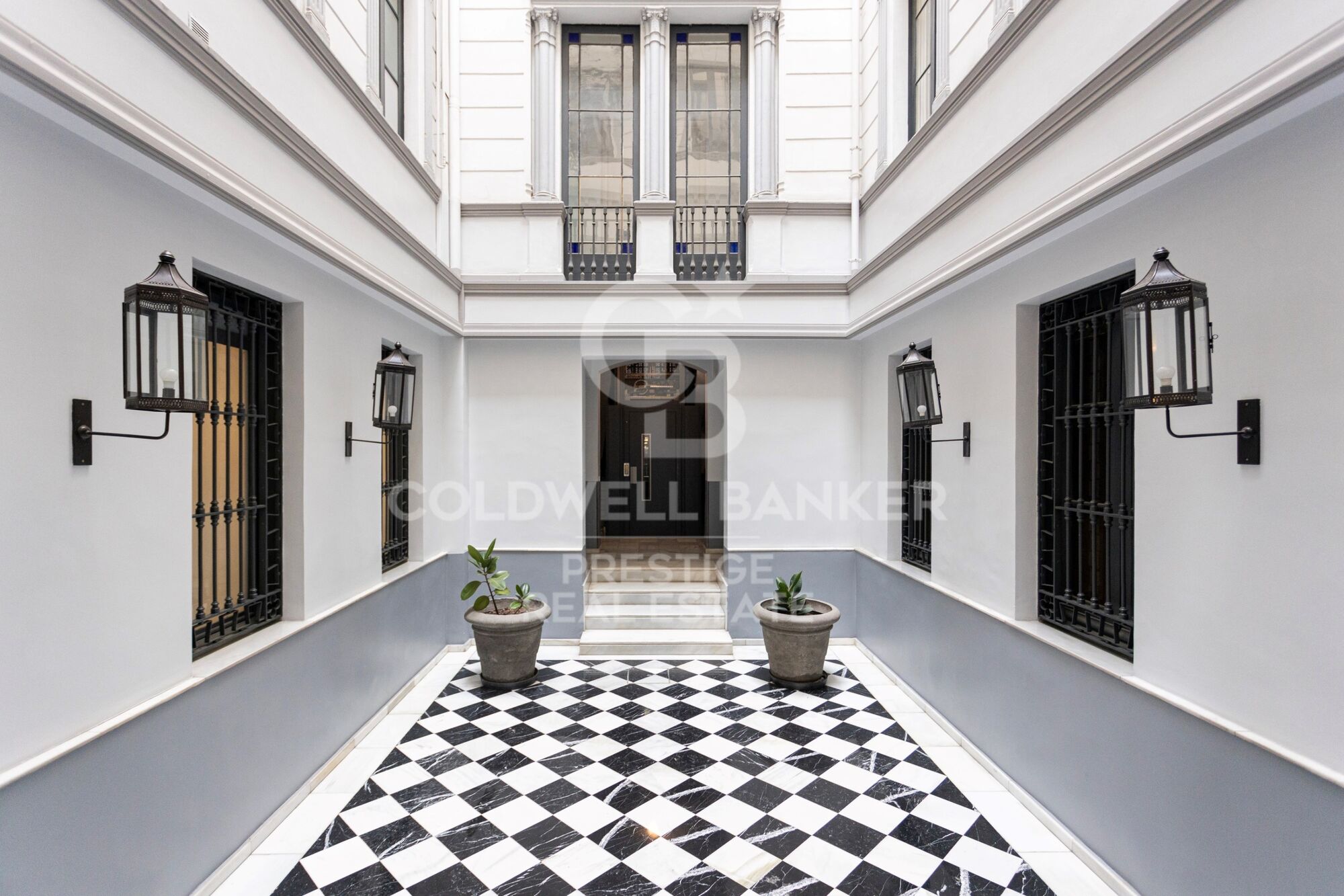 Eleganz und zeitloser Luxus im Herzen des Stadtteils Eixample Dreta in Barcelona