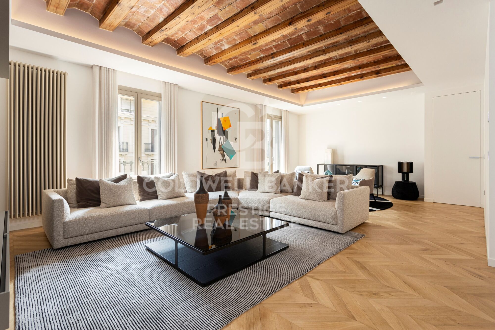 Eleganz und zeitloser Luxus im Herzen des Stadtteils Eixample Dreta in Barcelona