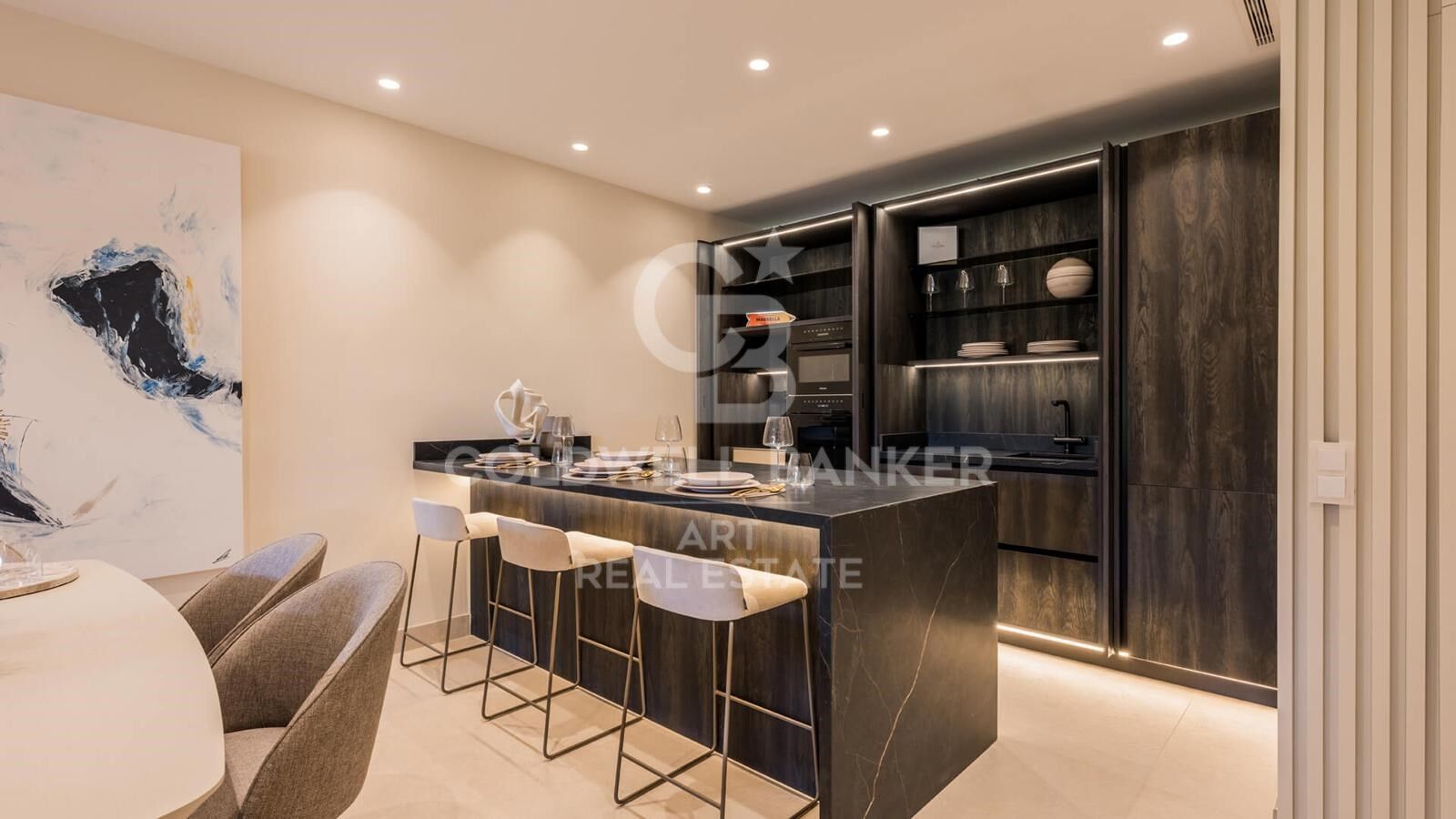 Appartement élégant en rez-de-chaussée au bord de la mer à Torre Bermeja, Estepona