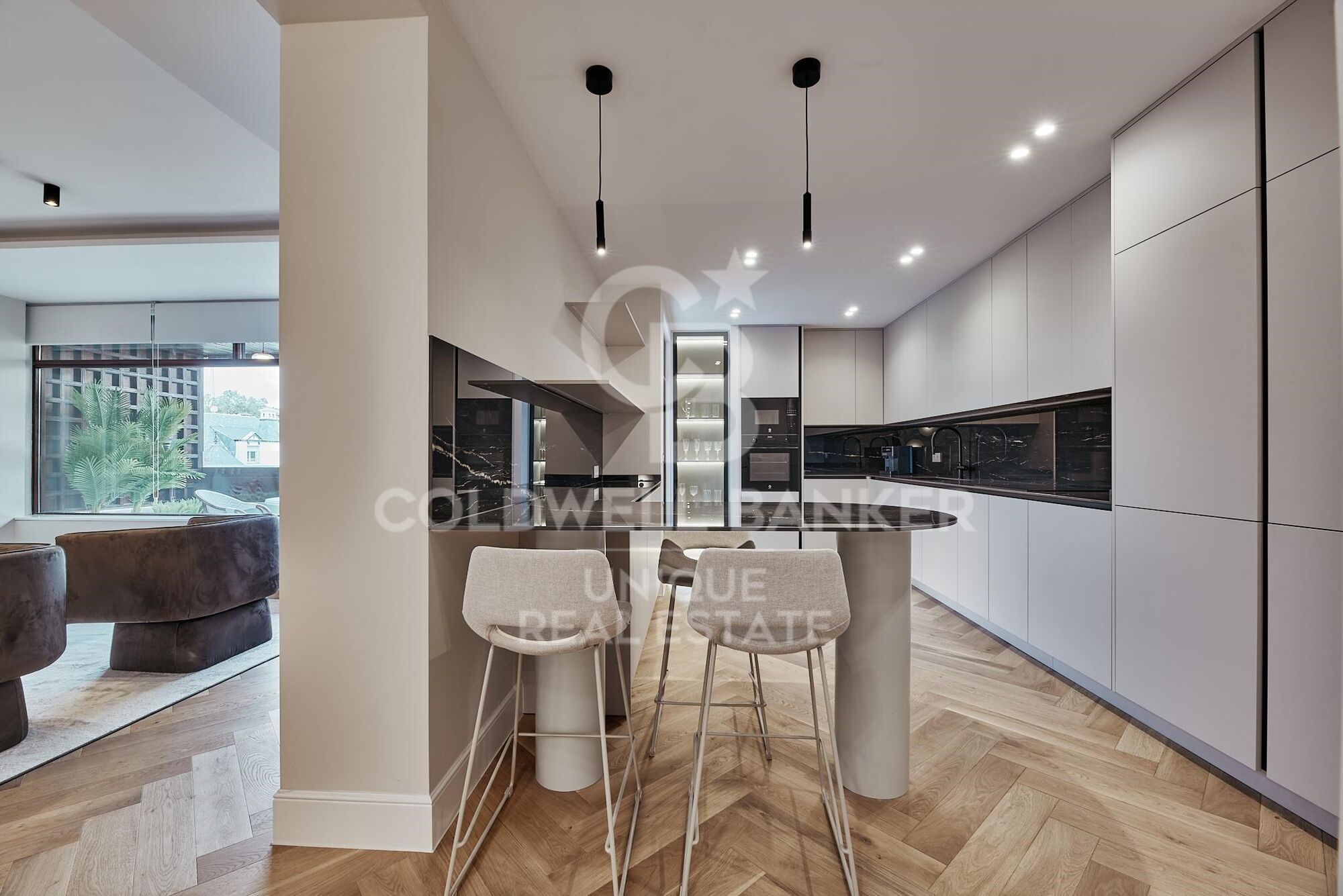 Piso exterior a estrenar de 3 habitaciones con terraza en Castellana, Madrid