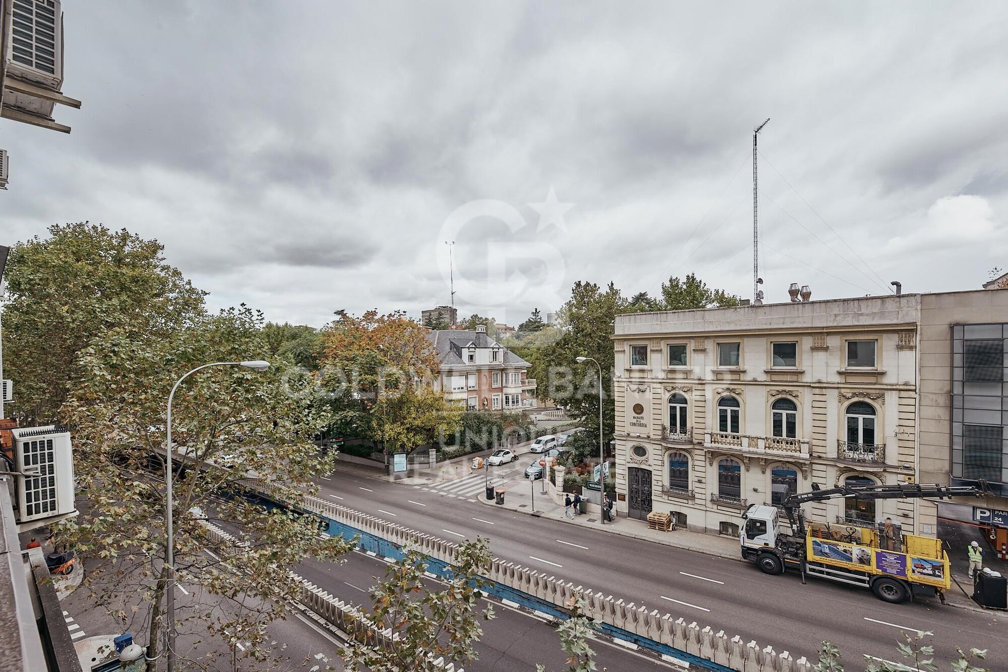 Appartement extérieur flambant neuf de 3 chambres avec terrasse à Castellana, Madrid
