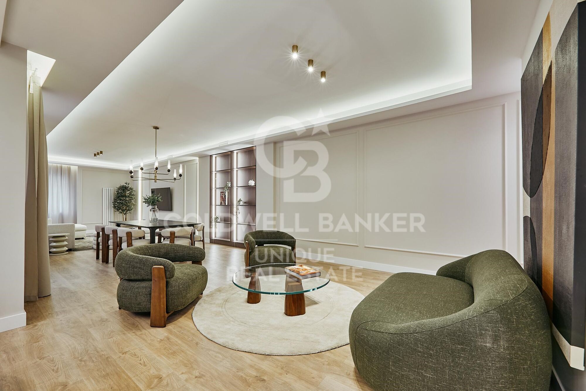 Brand new flat with 3 bedrooms and large terrace in Castellana, Madrid