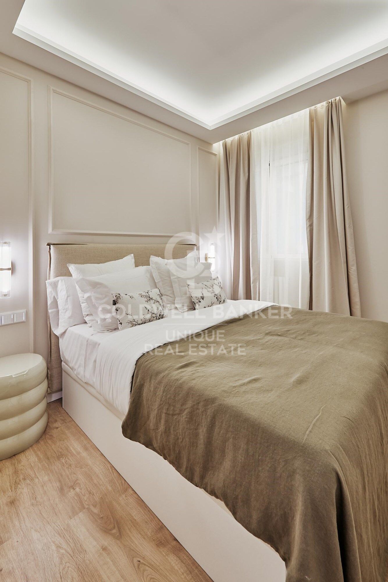 Brand new flat with 3 bedrooms and large terrace in Castellana, Madrid