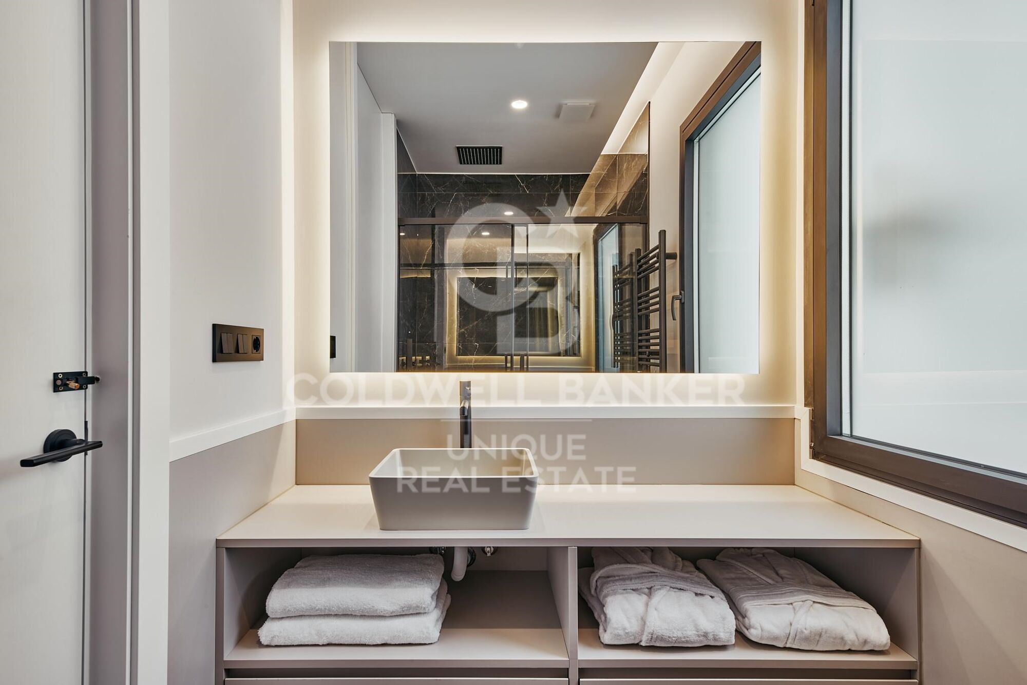 Brand new 3-bedroom flat with balcony in Velázquez, Madrid