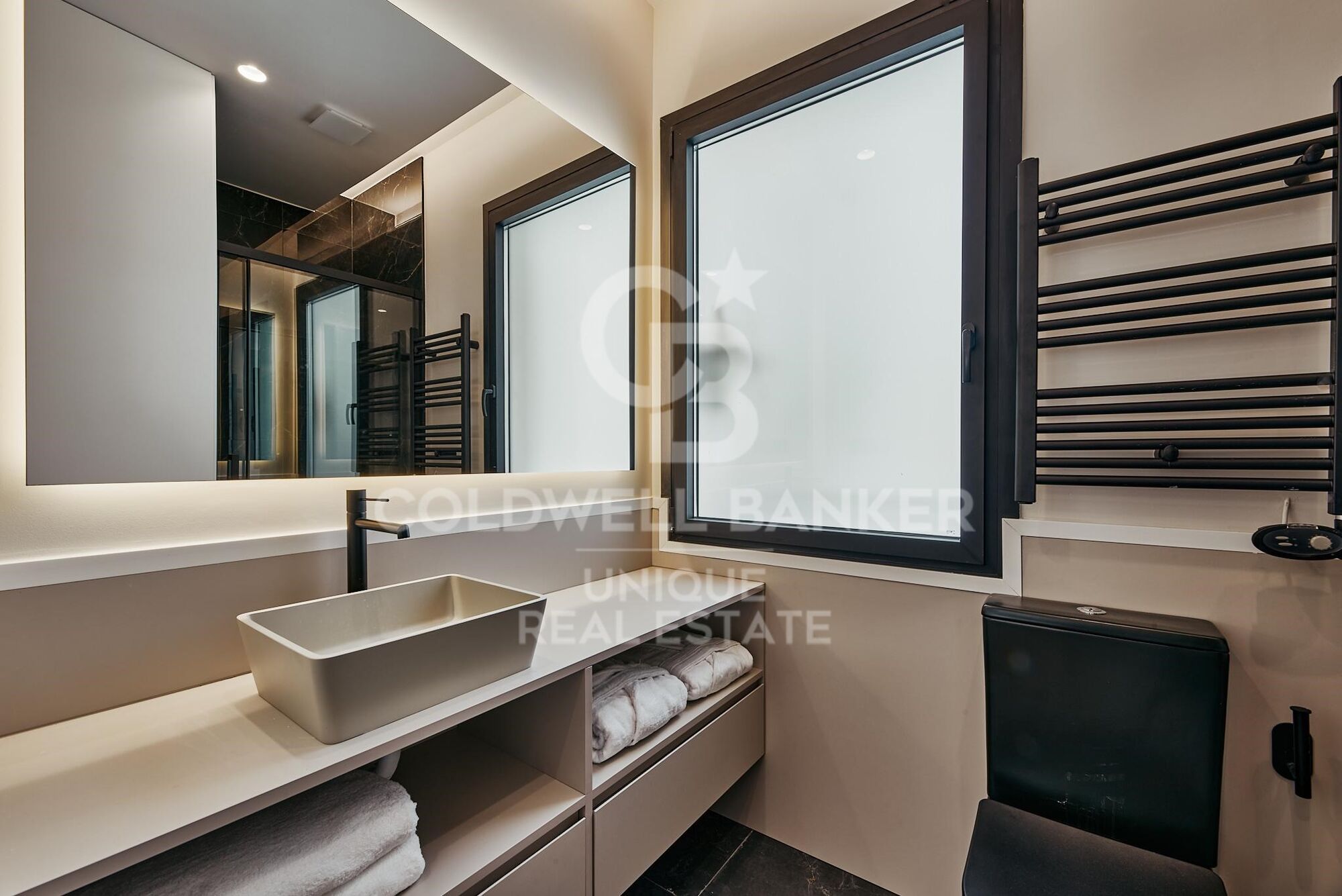 Brand new 3-bedroom flat with balcony in Velázquez, Madrid