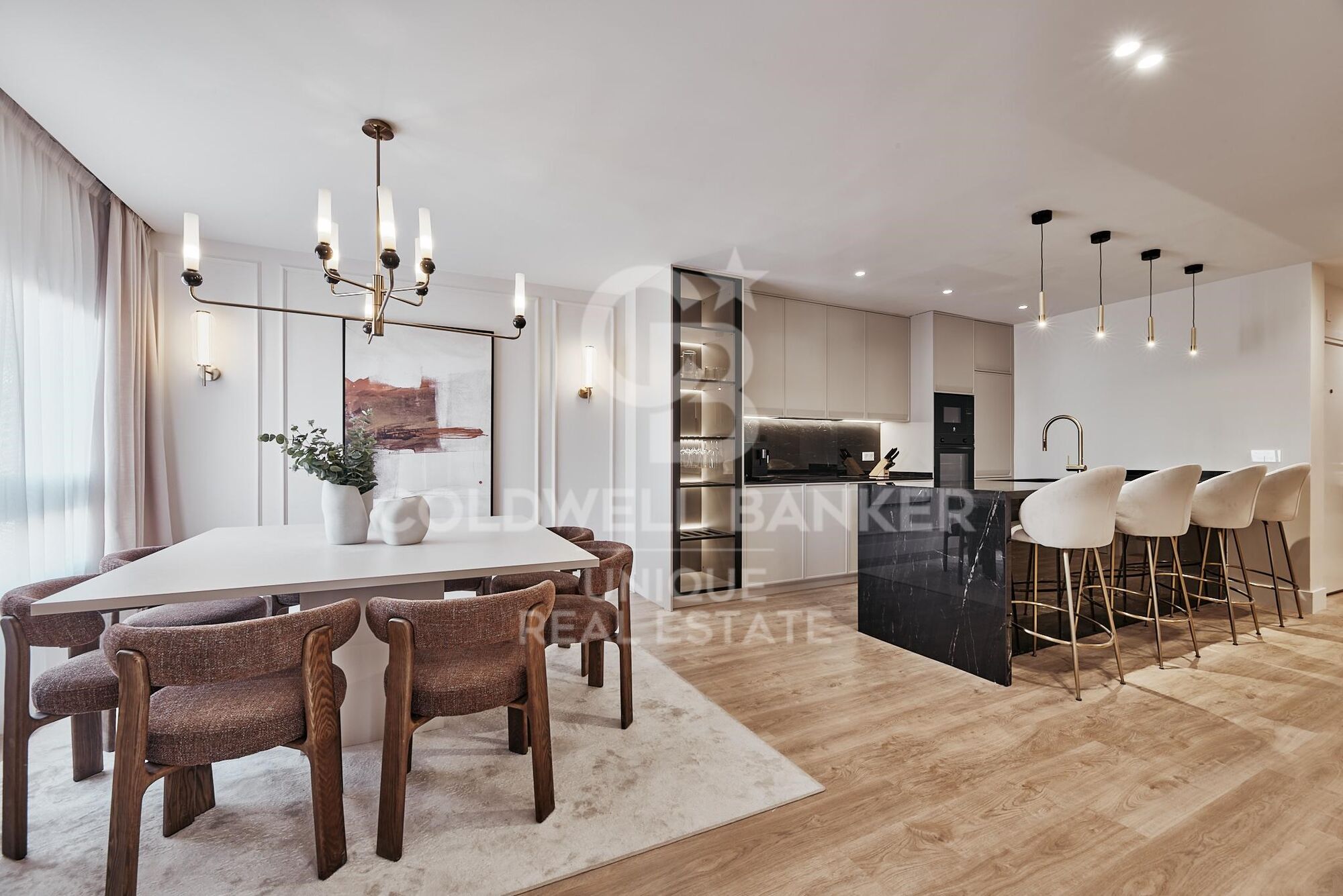 Brandneue Wohnung mit 3 Schlafzimmern, Balkon, Garage und Abstellraum in Castellana, Madrid