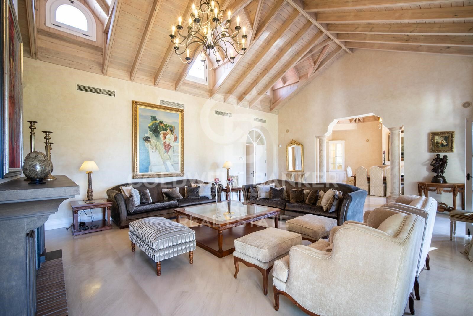 Une oasis sereine de luxe à Altos Reales, Marbella
