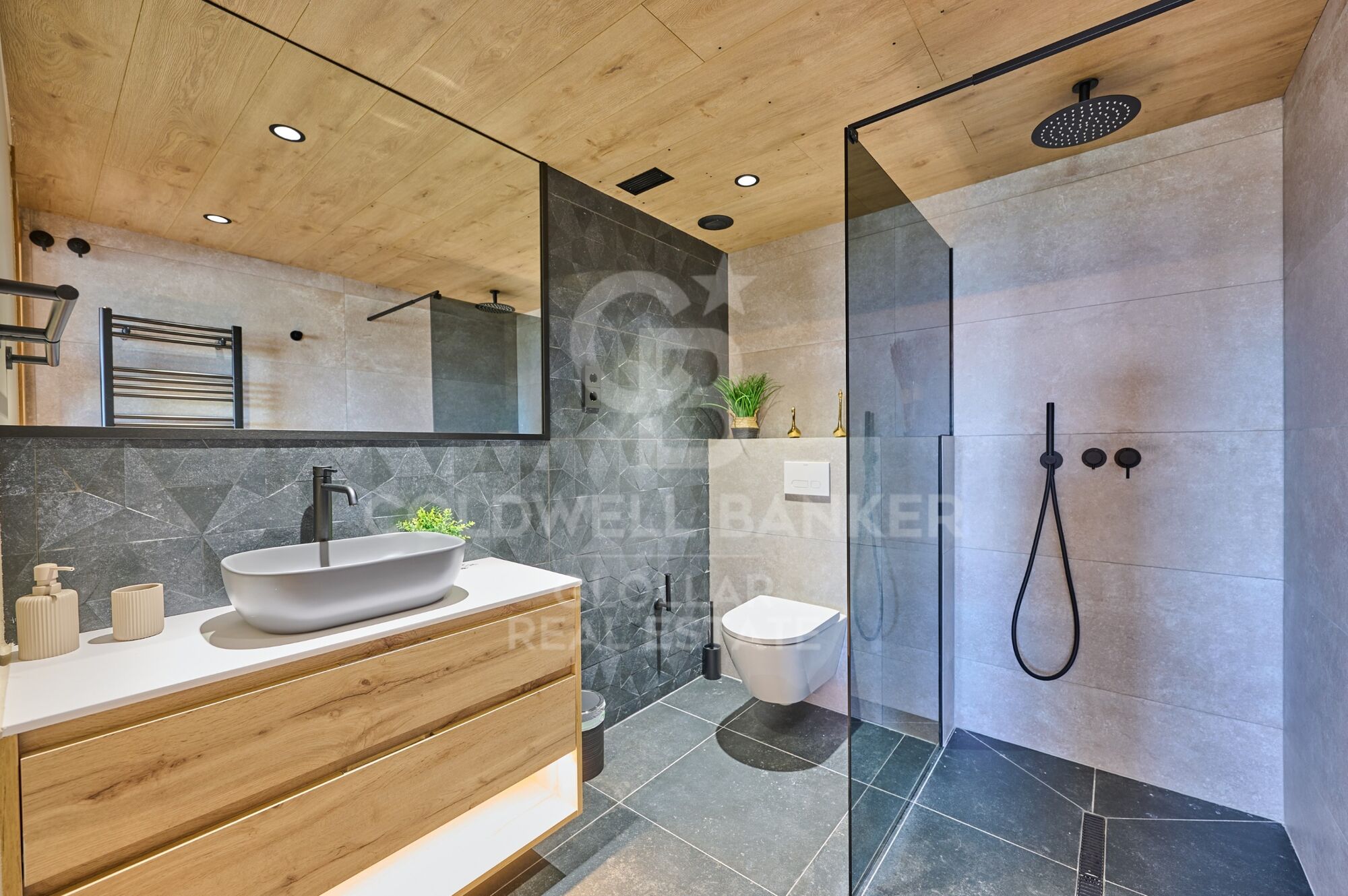 Apartment 3 Bedrooms Rent Puigcerdà