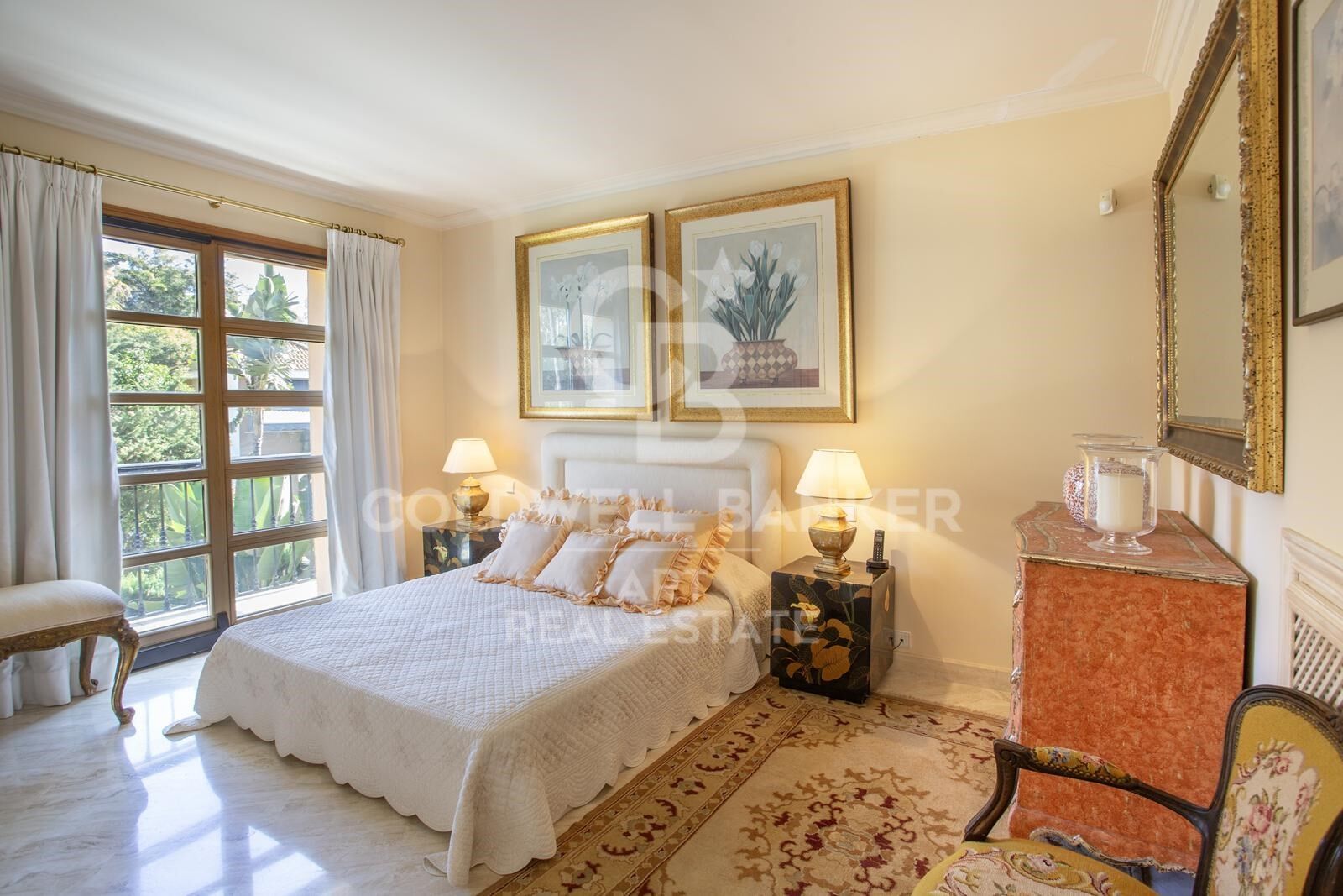 Villa with timeless elegance in the heart of Nueva Andalucía, Marbella