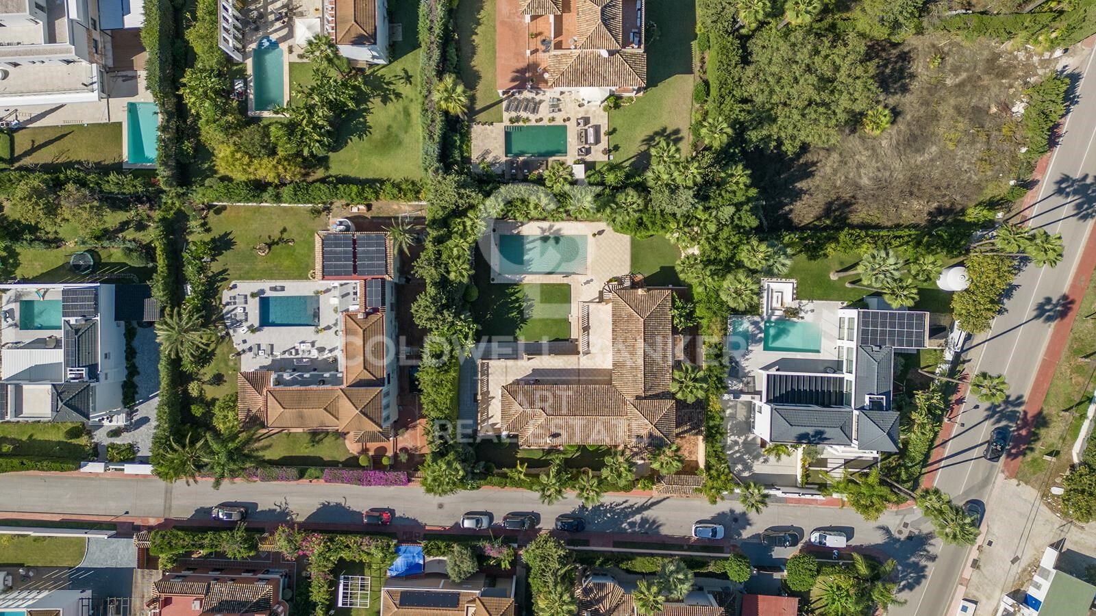 Villa with timeless elegance in the heart of Nueva Andalucía, Marbella