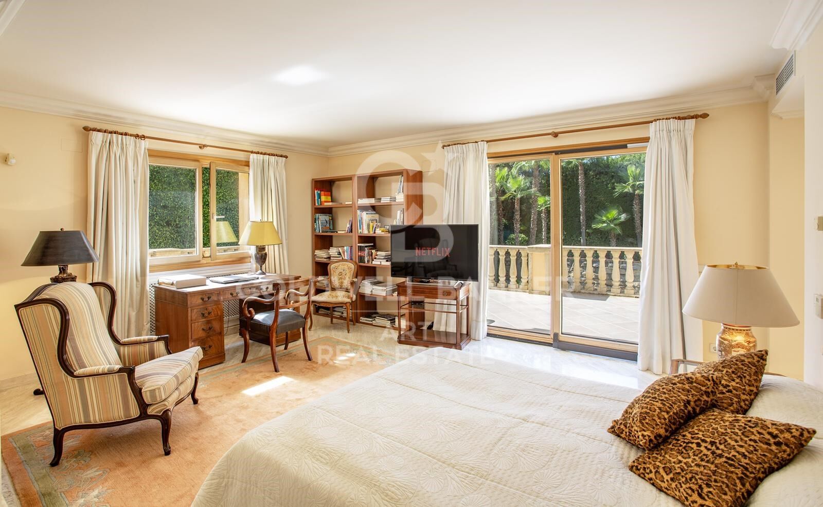 Villa with timeless elegance in the heart of Nueva Andalucía, Marbella