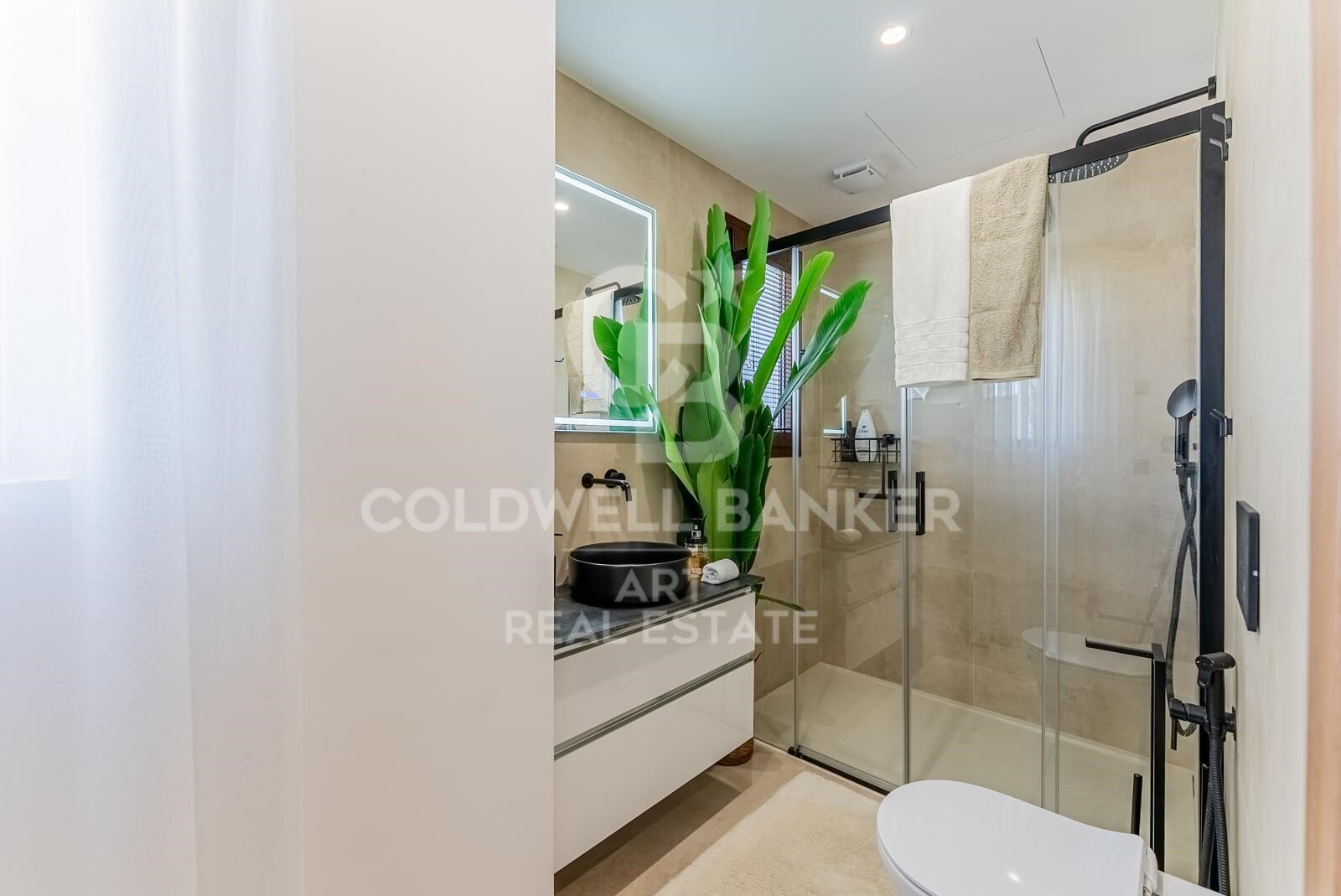 Encantadora casa en comunidad exclusiva con vistas al mar, Los Arqueros, Benahavís
