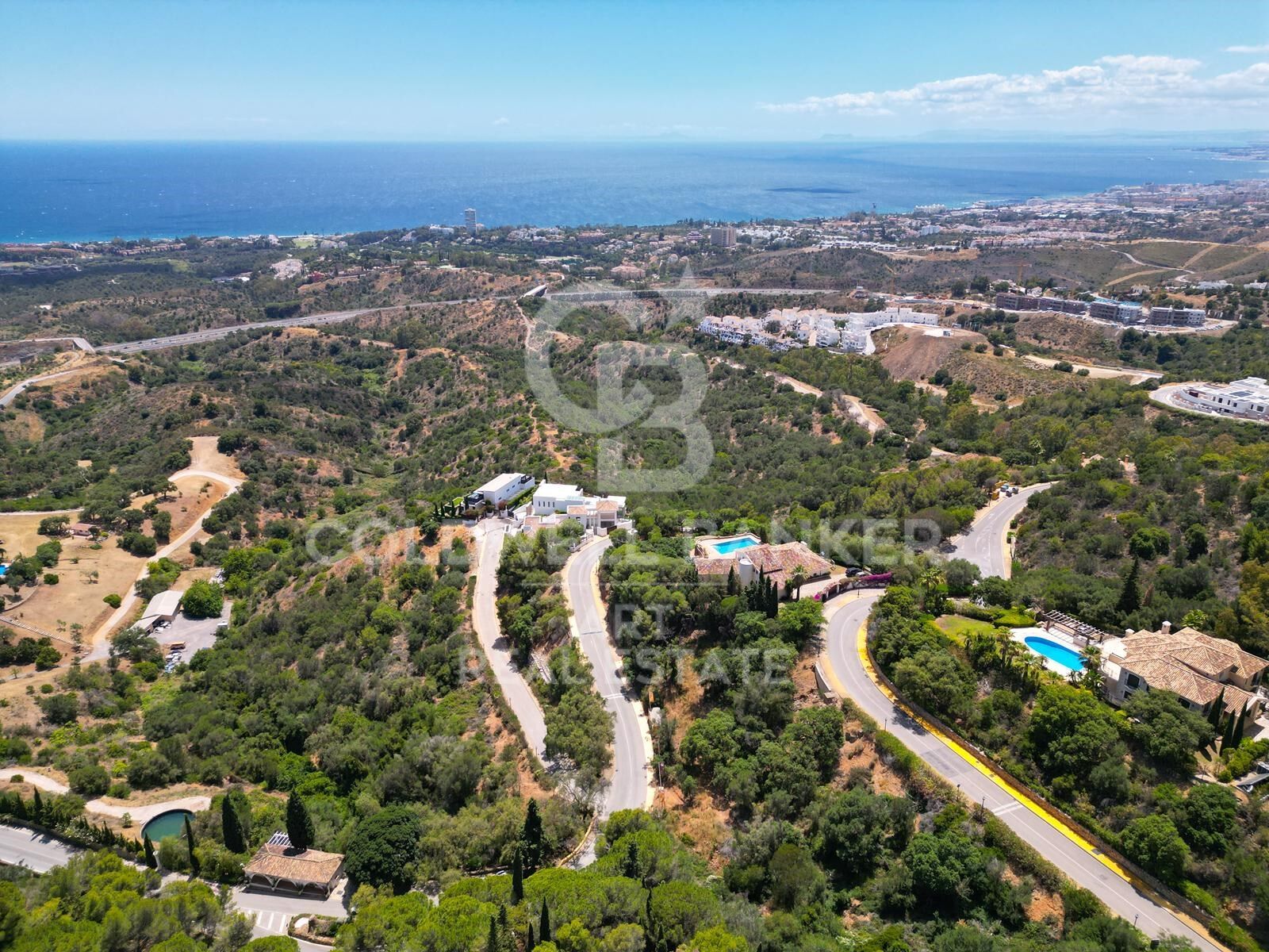 Terrain unique pour villa de rêve à Marbella Est