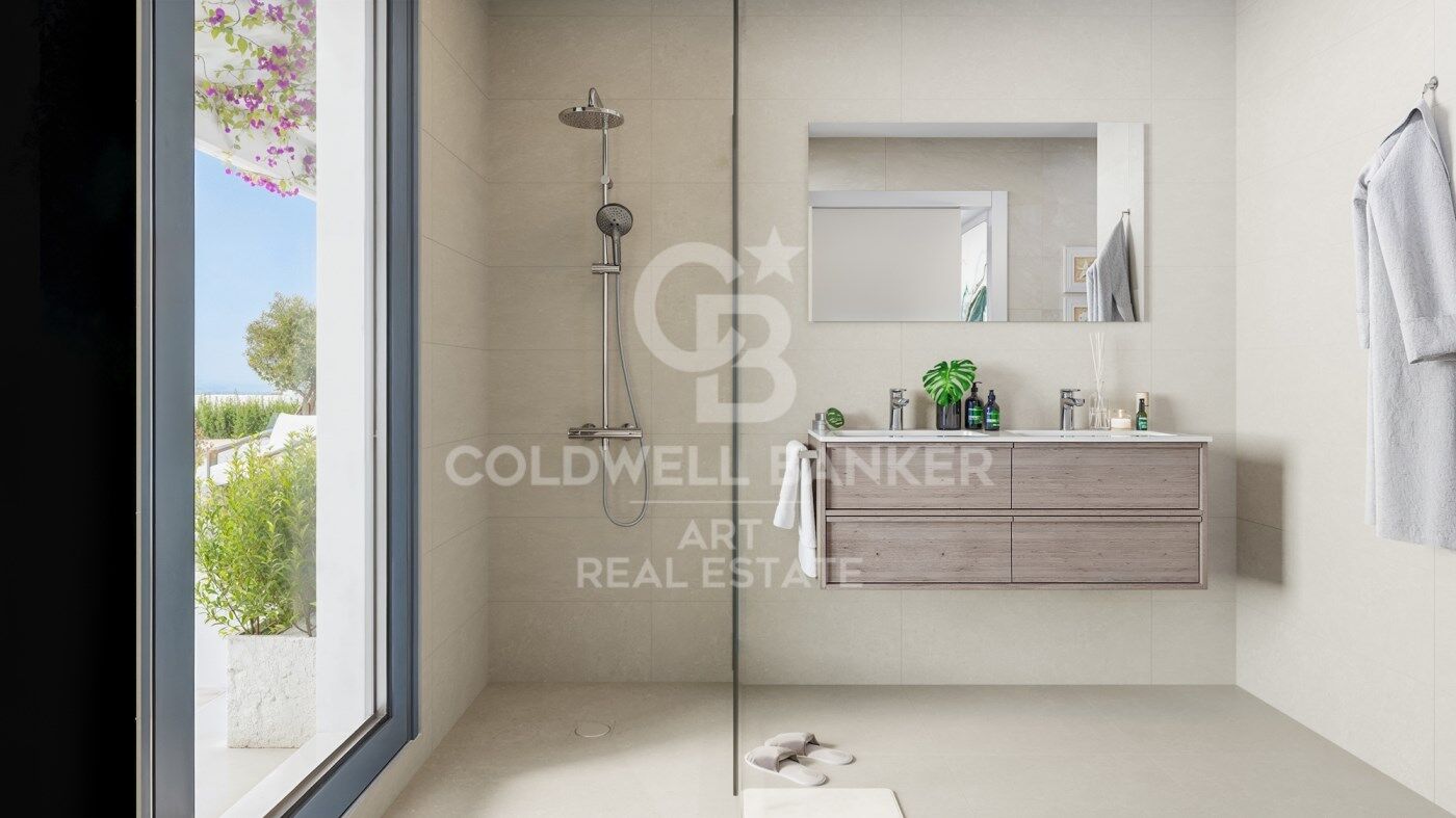 Apartments with views of the Mediterranean in Casares Golf