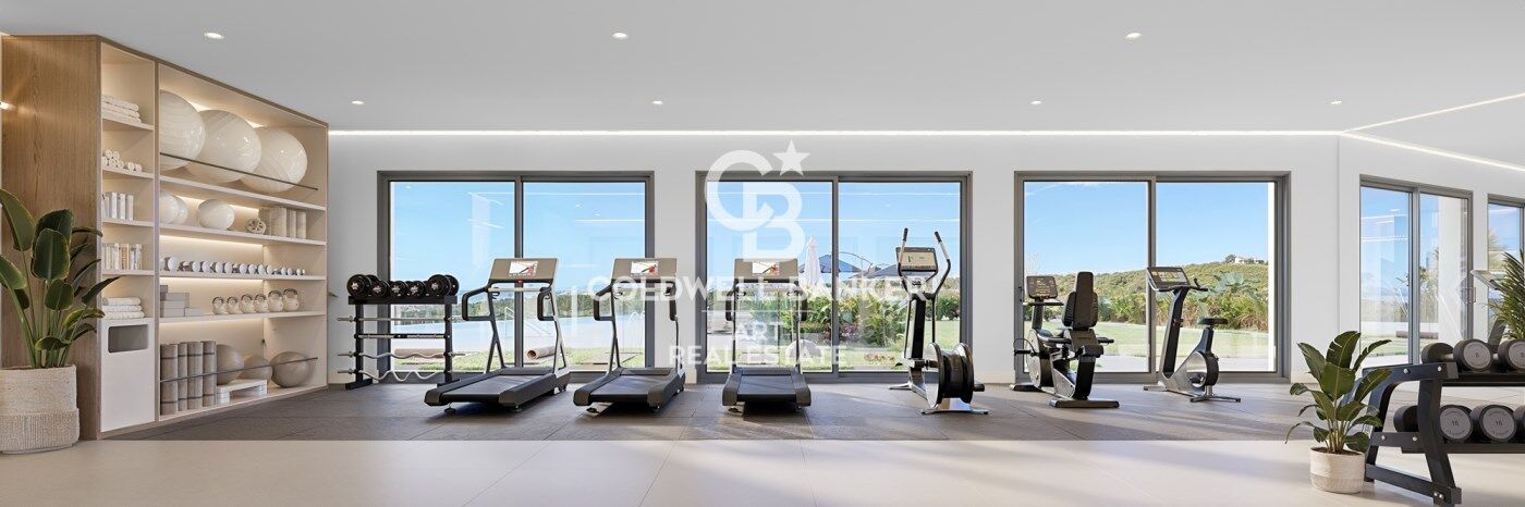 Apartments with views of the Mediterranean in Casares Golf