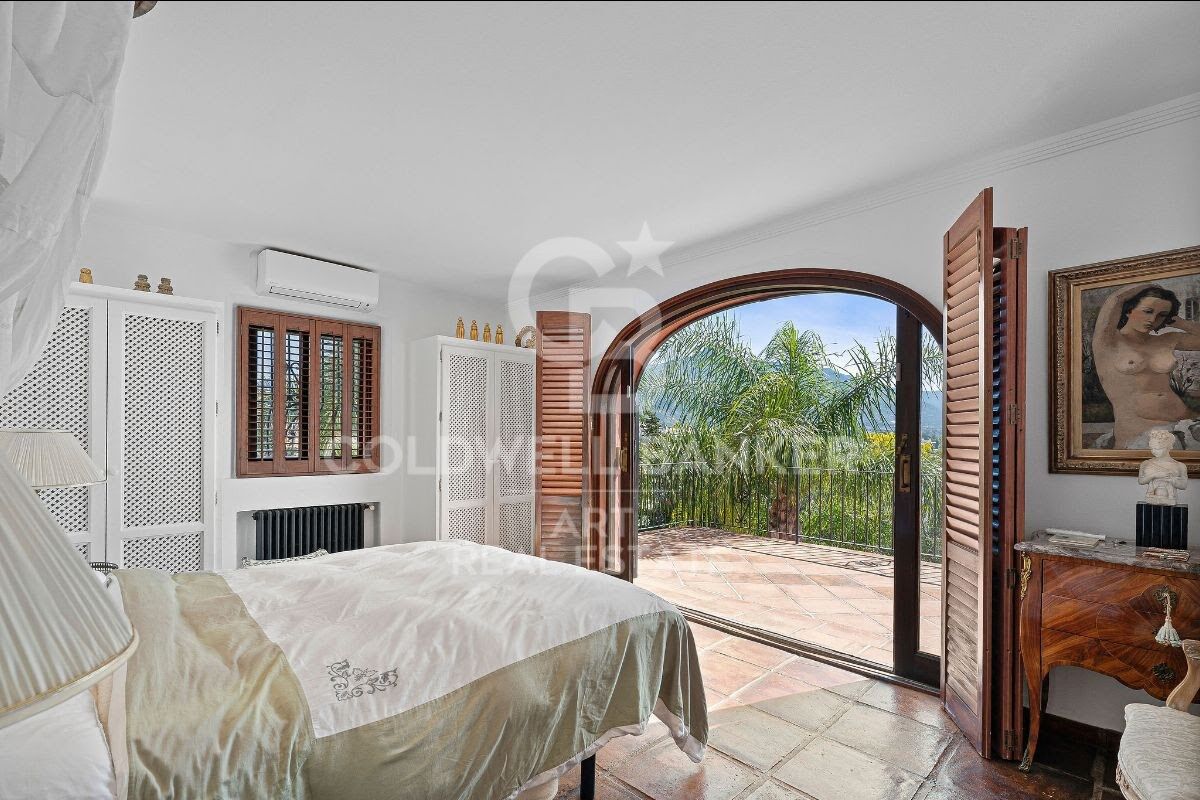 Charming Andalusian-style villa with La Concha views in Las Brisas, Nueva Andalucía, Marbella