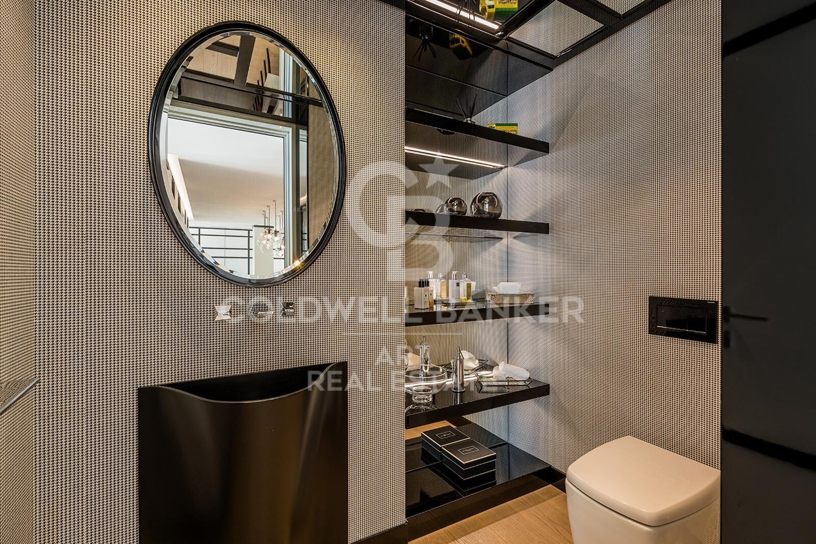 Elegantes Apartment am Meer in Puerto Banús, Marbella