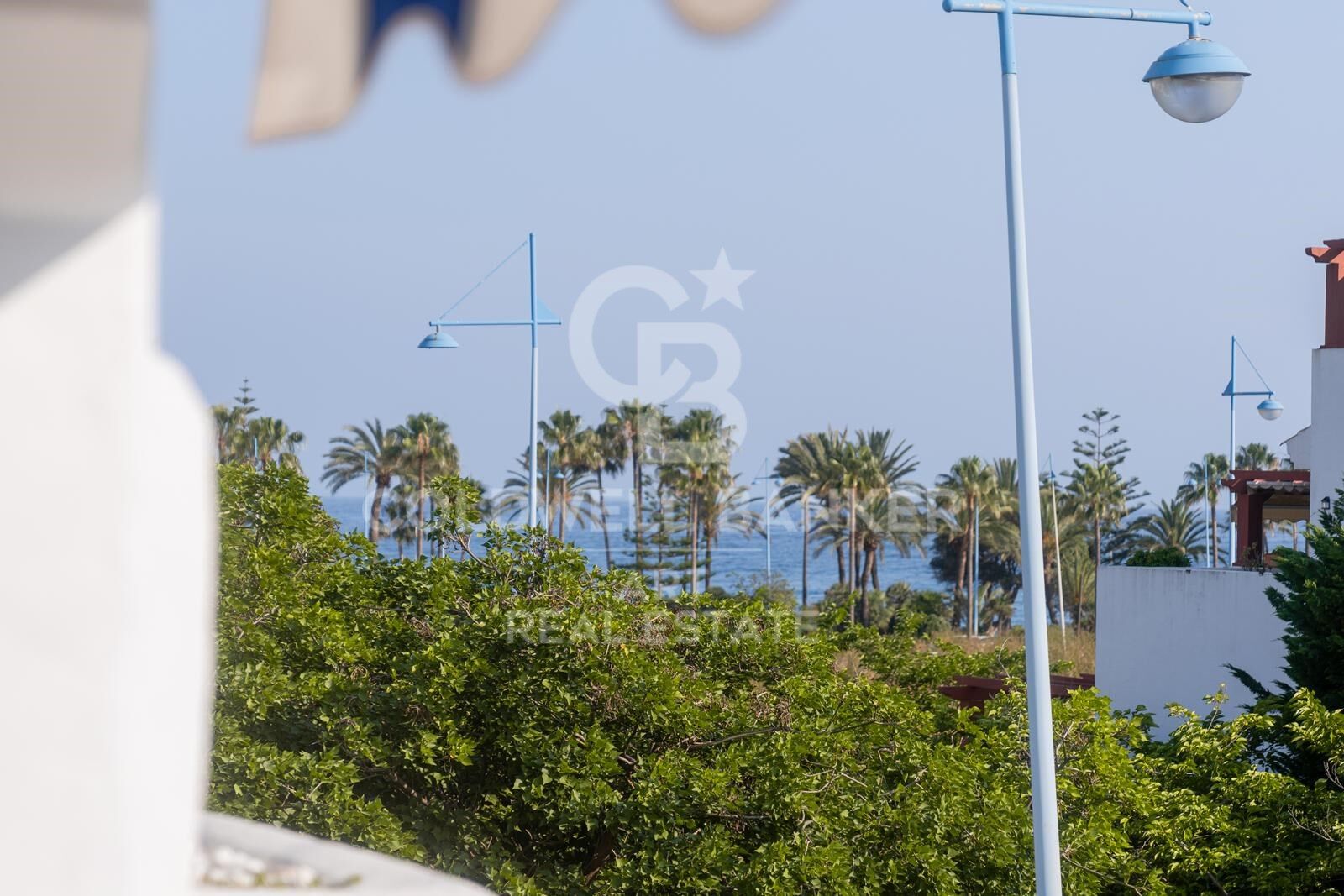 Beeindruckendes renoviertes Duplex-Penthouse in Strandnähe in San Pedro