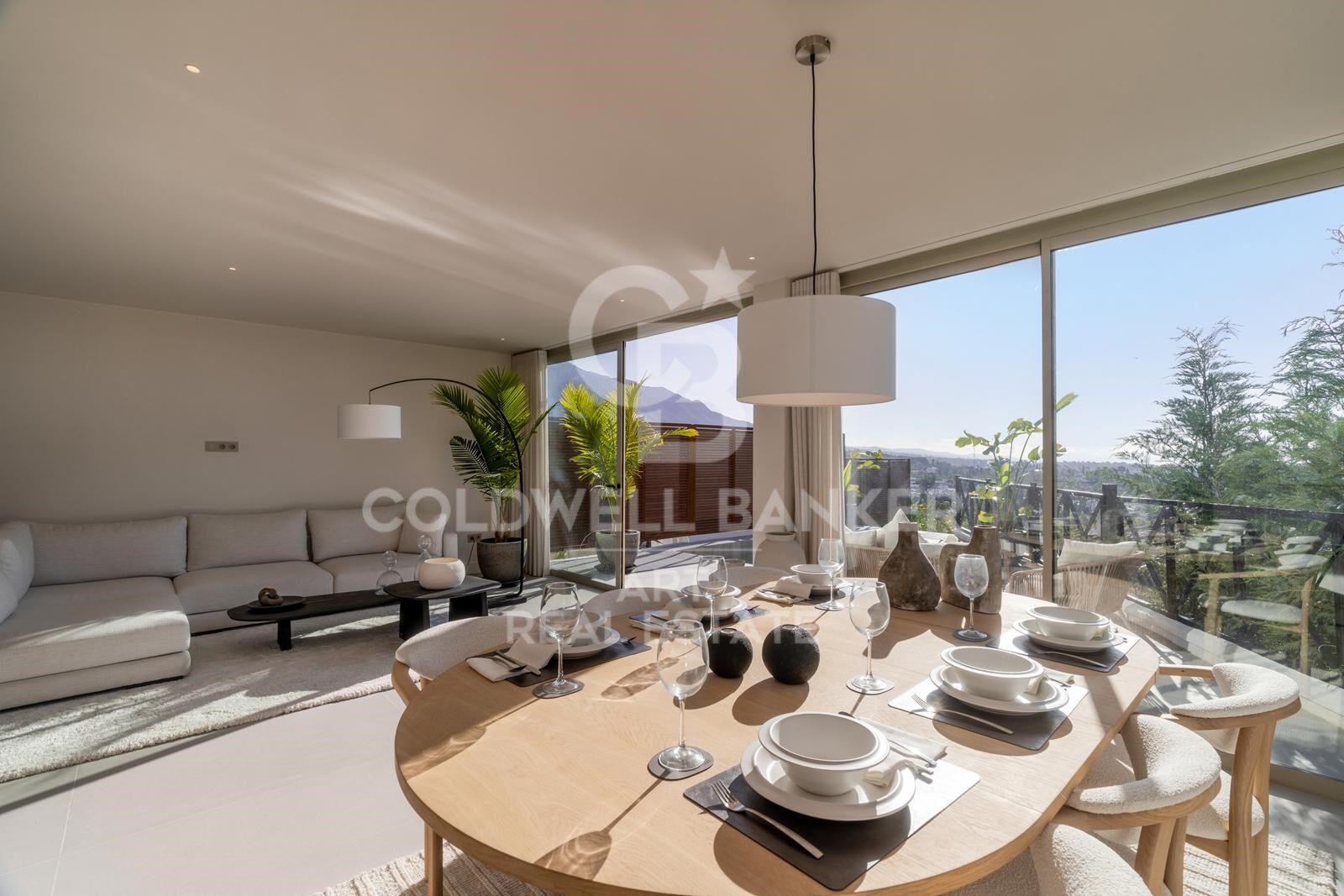 Modern apartment with private pool and breathtaking views - Nueva Andalucía