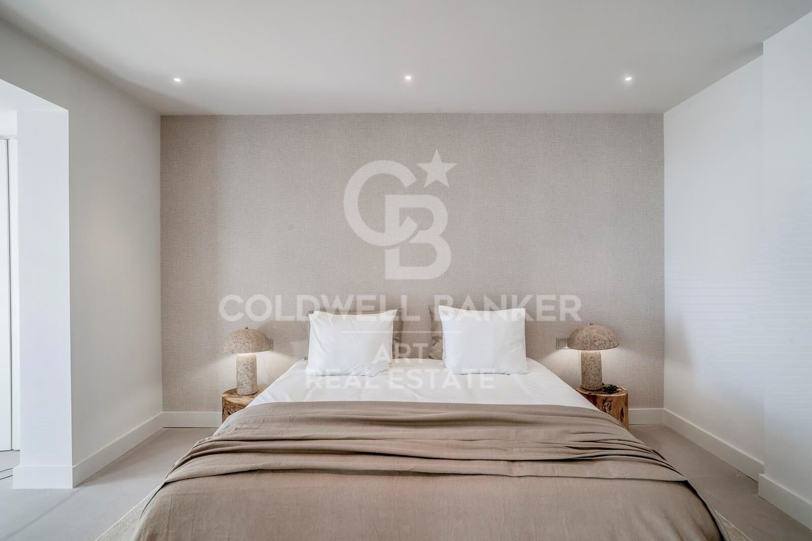 Moderne Wohnung mit privatem Pool und atemberaubender Aussicht - Nueva Andalucía