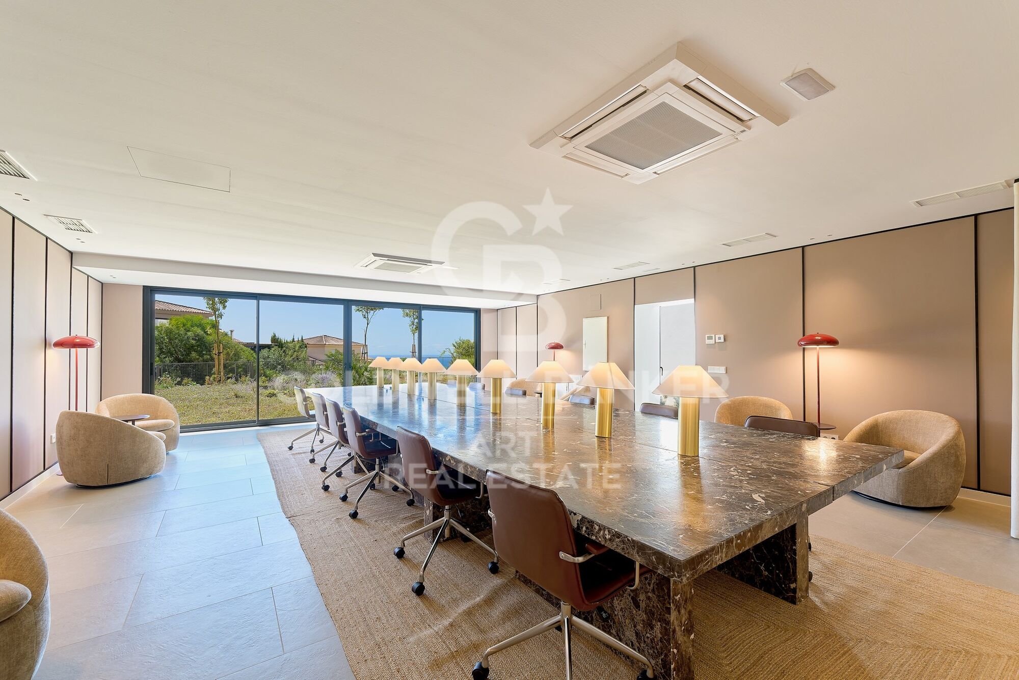 Sofisticados áticos, villas con jardín y apartamentos de lujo en El Higueron, Fuengirola
