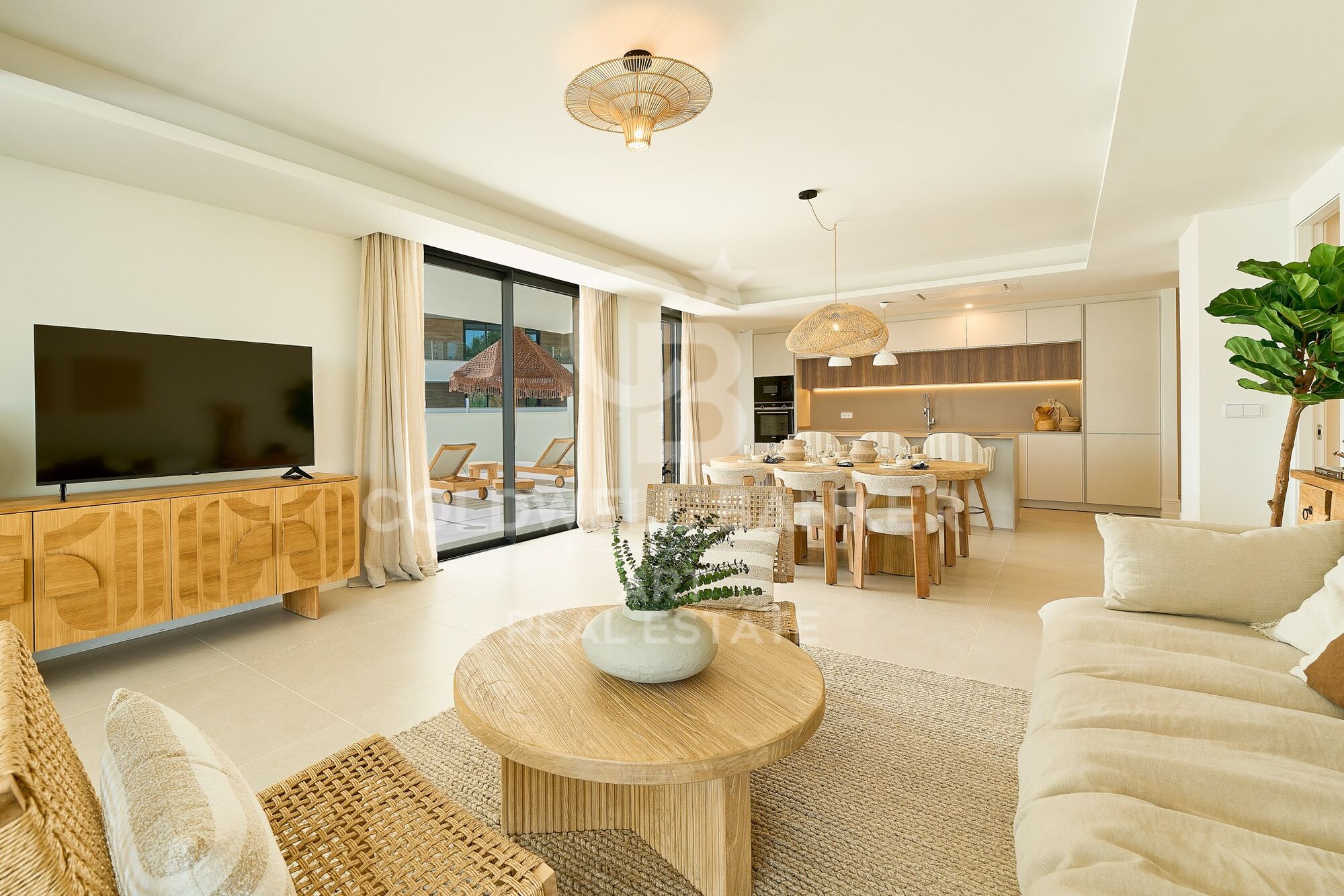 Anspruchsvolle Penthäuser, Villen mit Garten und Luxuswohnungen in El Higueron, Fuengirola
