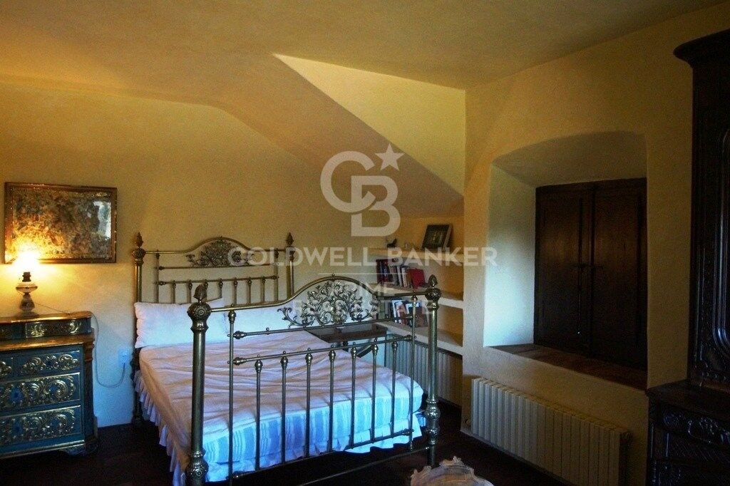 Exclusive masia for sale located near Cruïlles