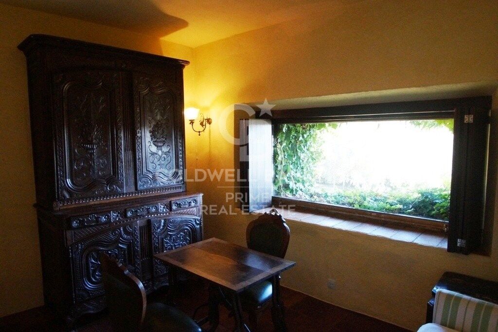 Exclusive masia for sale located near Cruïlles