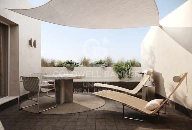 Penthouse apartment to renovate in Goya, Salamanca district