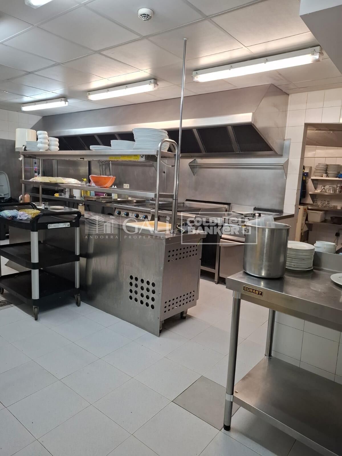 Local comercial Alquiler Encamp