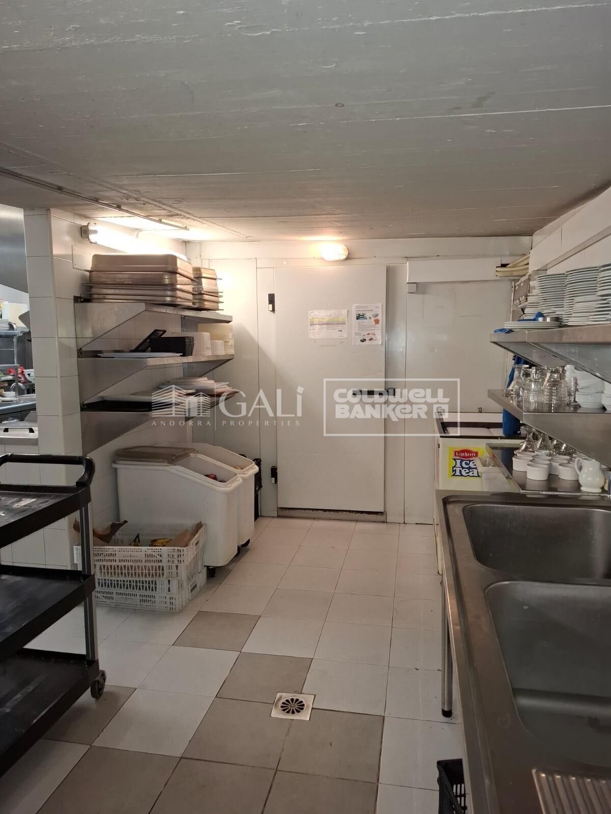 Local comercial Alquiler Encamp