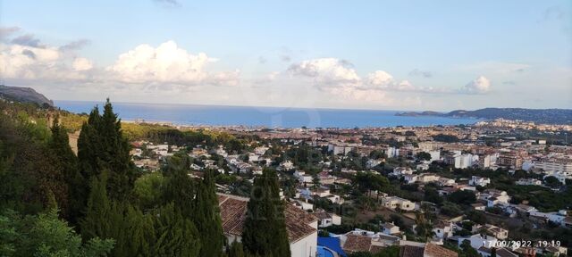 Exklusives Grundstück mit Panoramablick in Puchol, Jávea - 1.027 m²