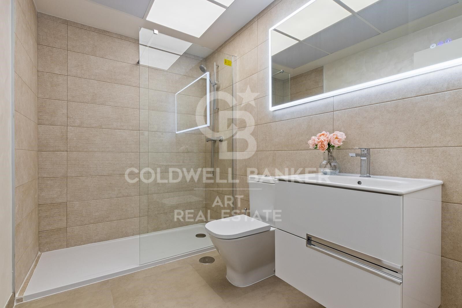 Elegante apartamento de 1 Dormitorio junto al mar en Torremolinos