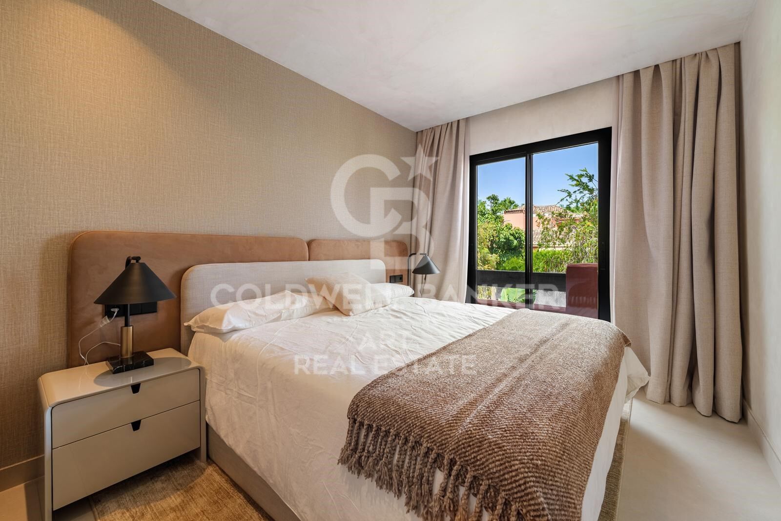 Residencia de 4 Dormitorios en la Milla de Oro de Marbella