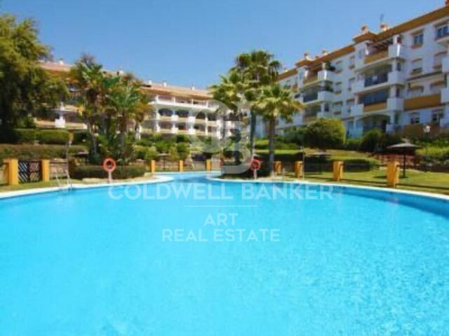 Duplex-Penthouse mit Terrassen und Bergblick in Nagüeles, Marbella- nur 400 m vom Meer entfernt