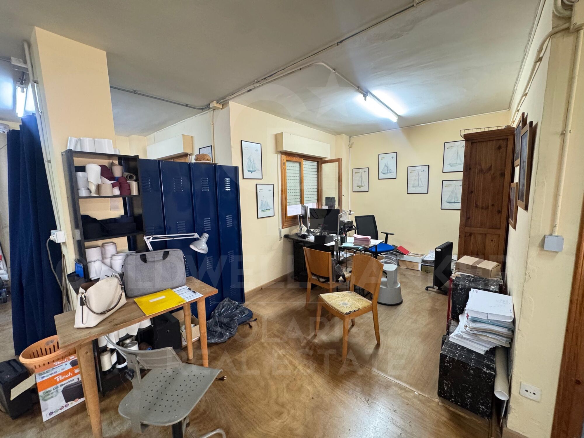 Opportunité unique dans le port de Jávea : 132m² pour créer votre espace idéal