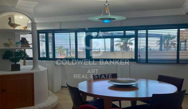 Seafront apartment with sea views - prime location by Marbella's marina