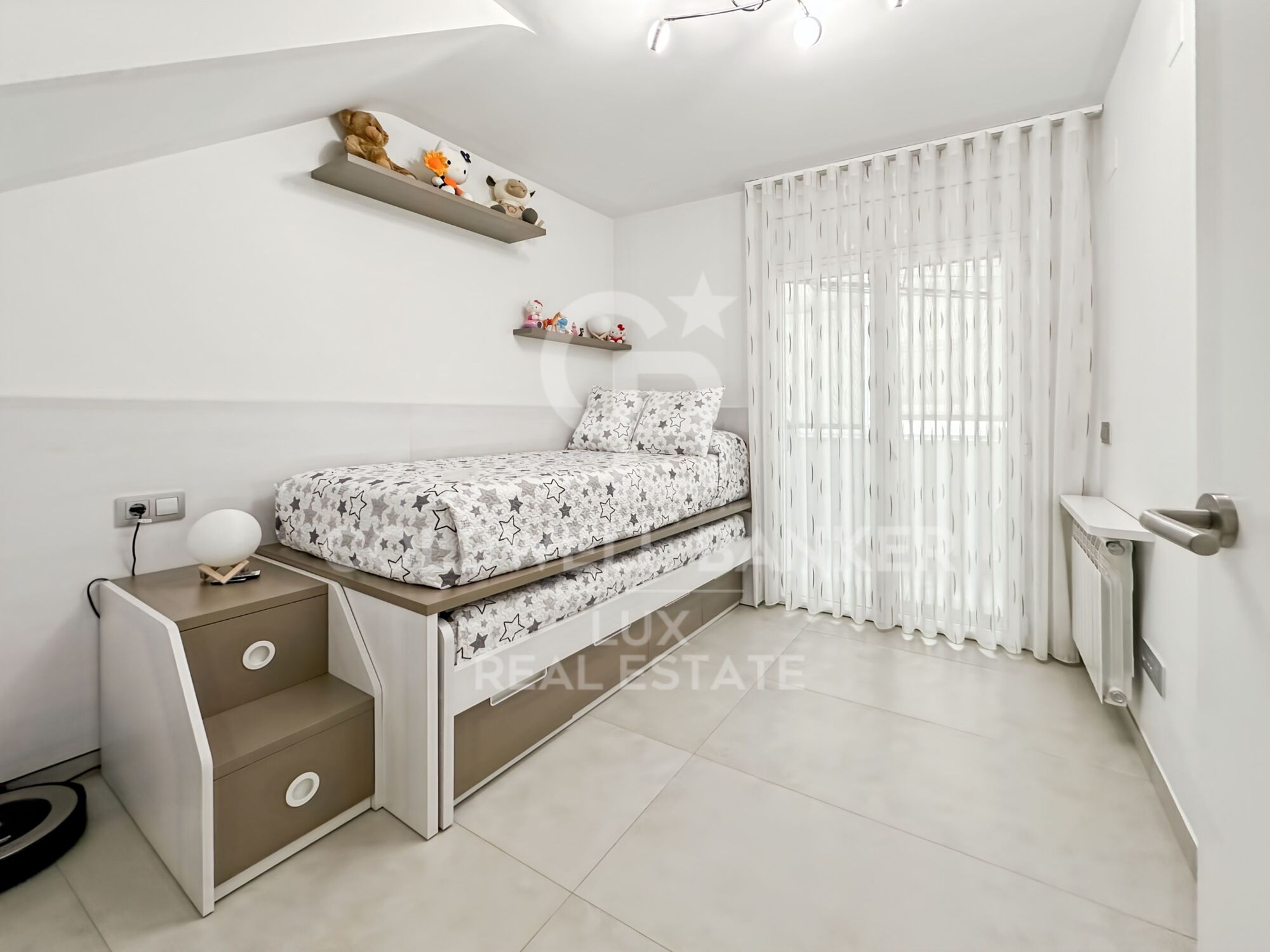 Exclusividad: apartamento dúplex en venta en L'Escala con garaje
